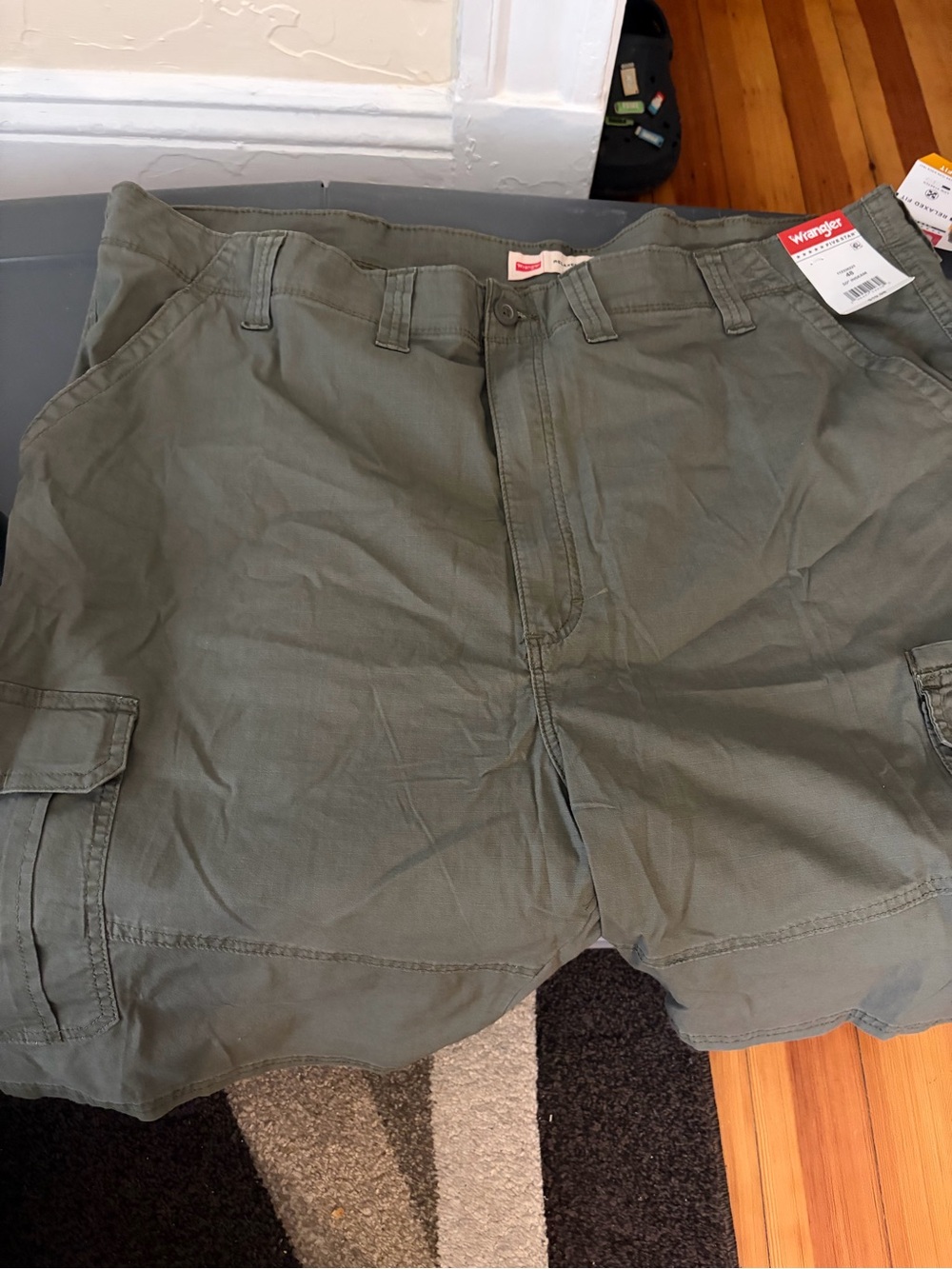 Wrangler Olive Green Cargo Shorts